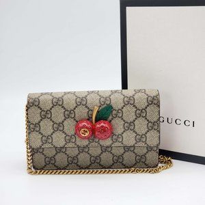 100% Authentic Gucci GG Supreme Mini with Cherries Shoulder Bag